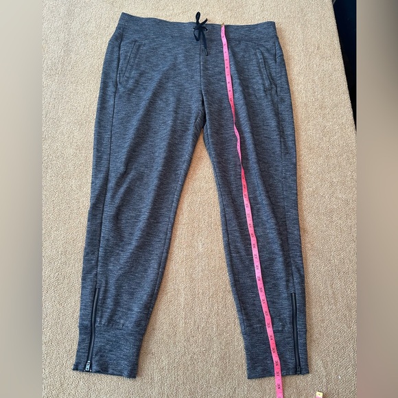 Athleta Metro Street Jogger size Large - Picture 8 of 12